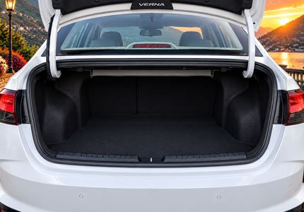 Hyundai Verna